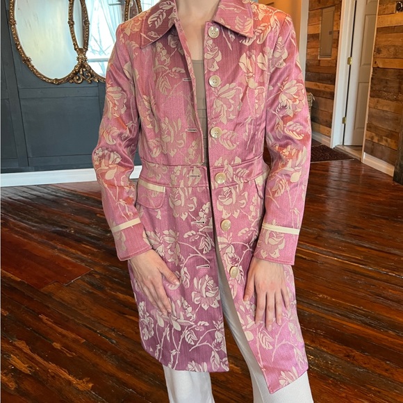 Bisou Bisou Floral dress / trench coat, pink and tan, tapestry, Size 8. - Picture 4 of 7